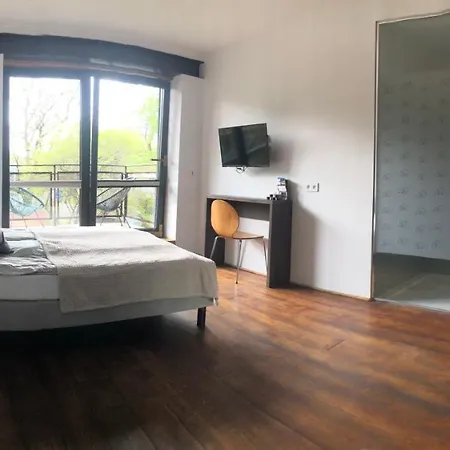 Guest house Black House 88 *