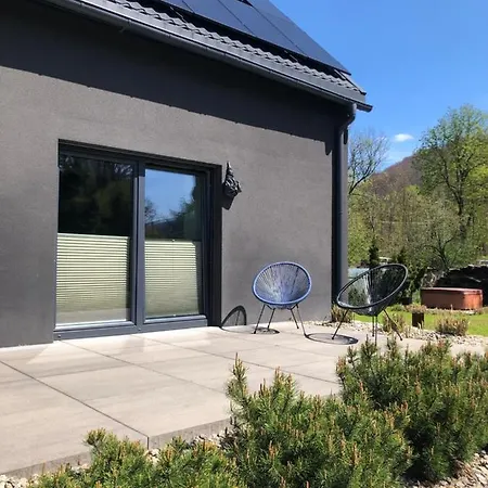 Guest house Black House 88
