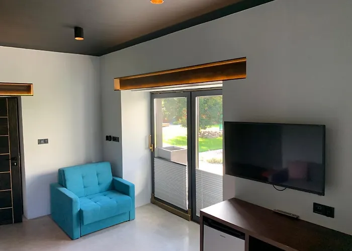 בית הארחה Black House 88