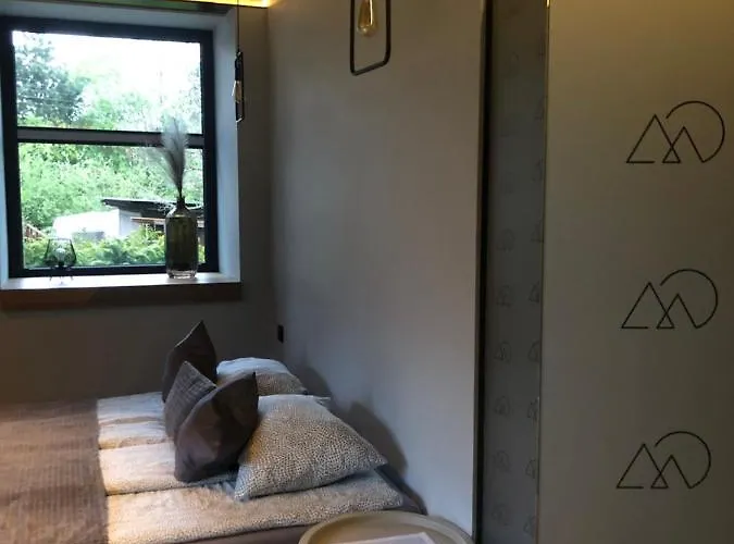 בית הארחה Black House 88 אוסטראון